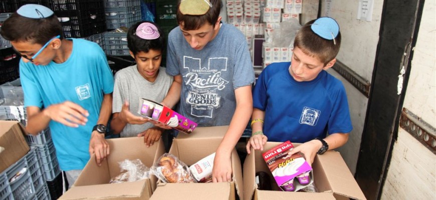 Chasdei Naomi’s Shavuot campaign