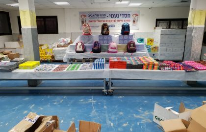 Chasdei Naomi distributed schoolbags to needy families