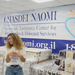 Volunteers at Chasdei Naomi Telaviv Branch