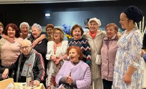 Holocaust survivors on Passover evening