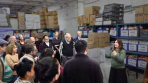 Yad Vashem team came to pack food