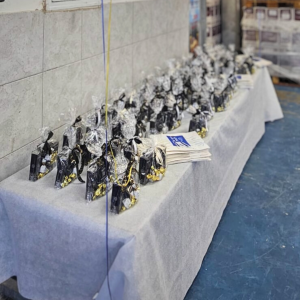 Gift Baskets for Zaka Vollunteers