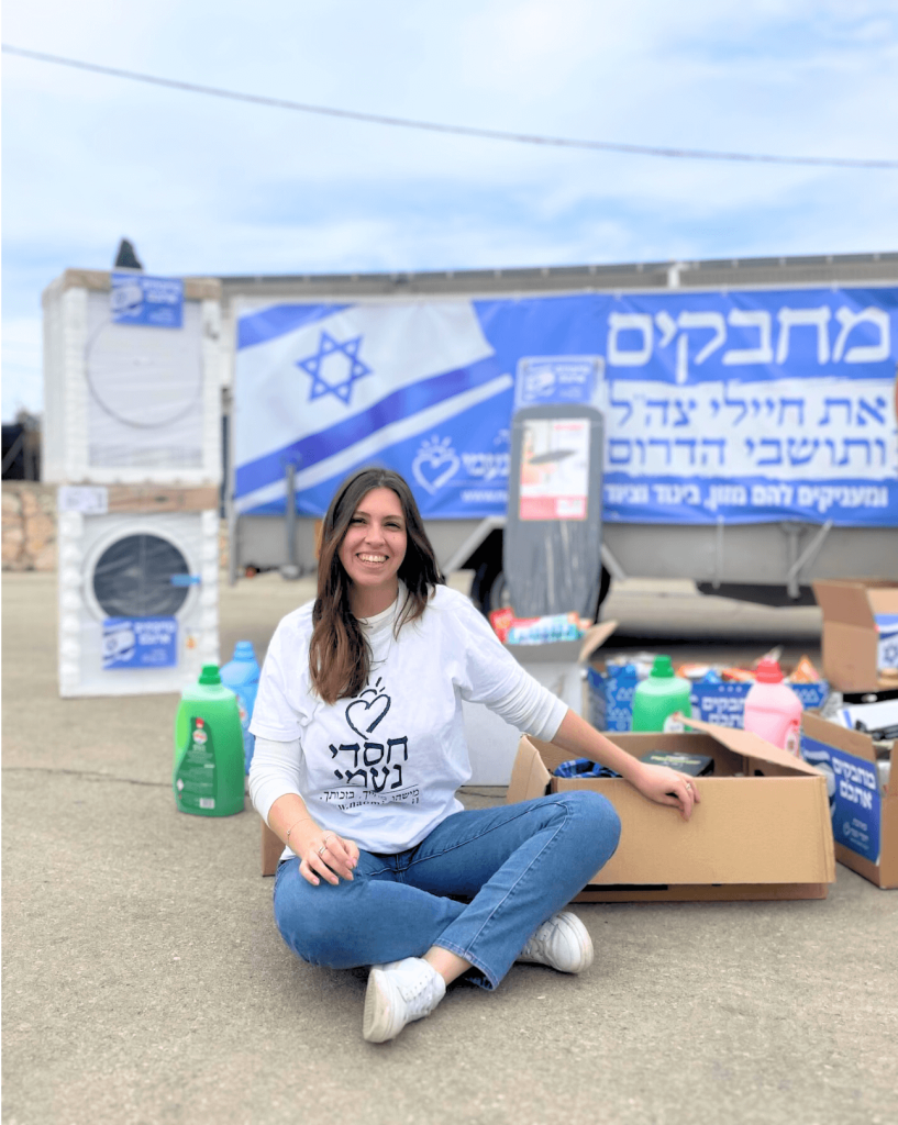 Volunteer sharon laundry