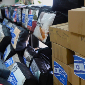 Winter kits for holocaust survivors in jerusalem