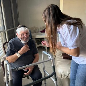 Home delivery food baskets for Rosh Hashanah