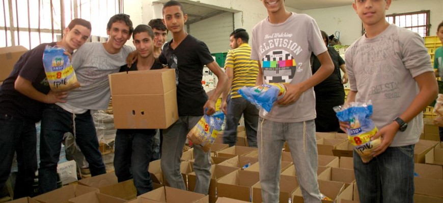 volunteer in israel